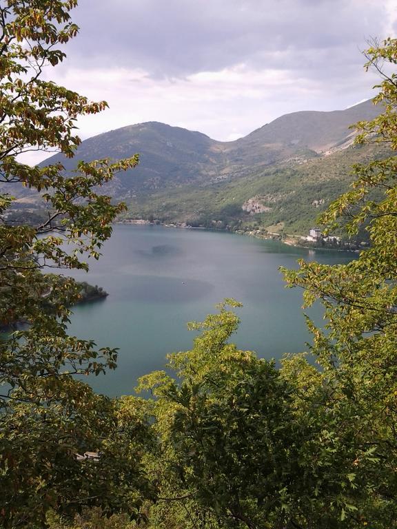 Hotel Garni Mille Pini Scanno Exterior photo